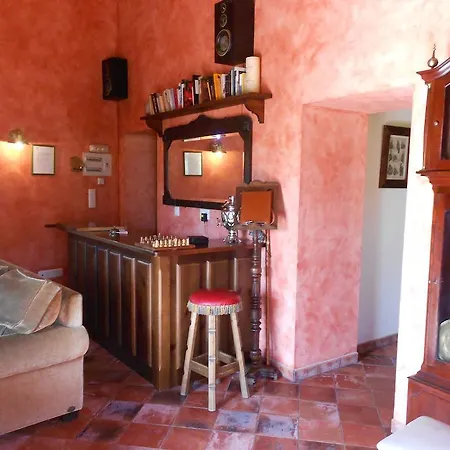 La Gloria Del Sueve Guest house